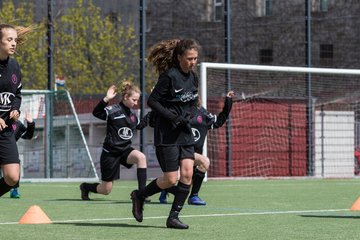 Bild 44 - B-Juniorinnen St.Pauli - C-Juniorinnen SV Steinhorst : Ergebnis: 1:2